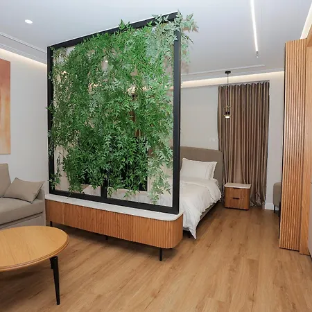 Exclusive Luxury & Free Parking * Tiran