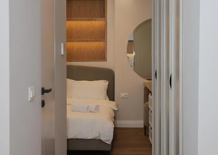 Exclusive Luxury & Free Parking Apartment *