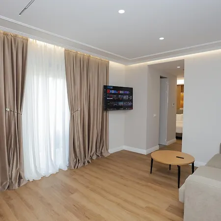 Exclusive Luxury & Free Parking Tirana