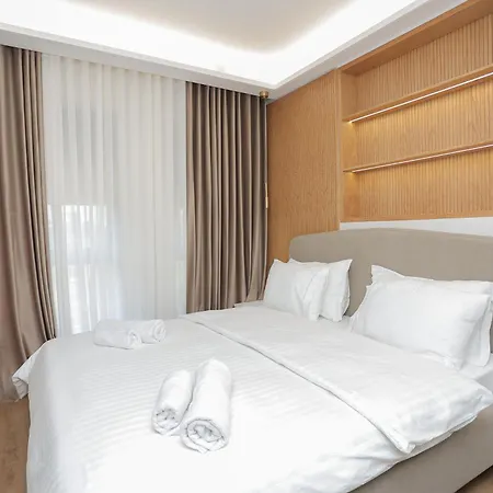 Exclusive Luxury & Free Parking