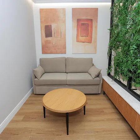 Exclusive Luxury & Free Parking